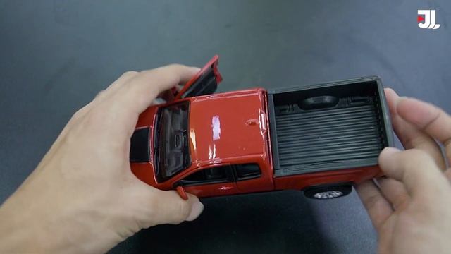 Review Mô hình Xe Chevrolet Colorado ZR2 1:27 - JOLAVN смотреть онлайн