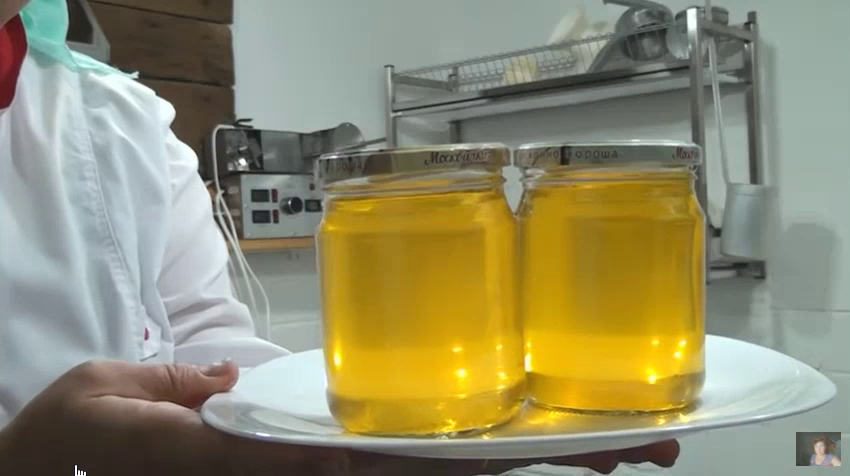 КАК СДЕЛАТЬ ТОПЛЕНОЕ МАСЛО на ВОДЕ без критического нагрева смотреть онлайн