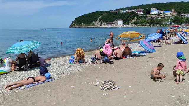 Коптевская братва провожала его на ПМЖ в Израиль.но он вскоре вернулся .