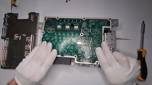 Ремонт усилителей BOSE (4G5) Porsche смотреть онлайн