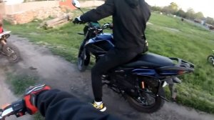 ? СЛУЧАЙНО СОБРАЛИ ТОЛПУ МОТОЦИКЛОВ! СЛОМАЛИ ПИТБАЙК!  ПОКАТУШКА НА МОТОЦИКЛАХ!