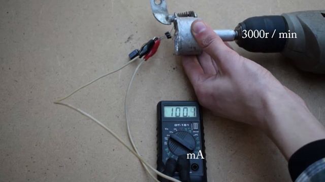 Велосипедная динамка на 220в/Переделка вело-динамки на 220в смотреть онлайн