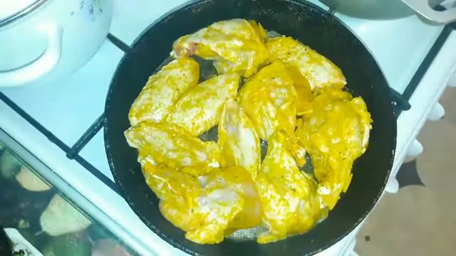 Очень вкусный ПЛОВ с куриными крылышками по-восточному. Приятного аппетита! смотреть онлайн