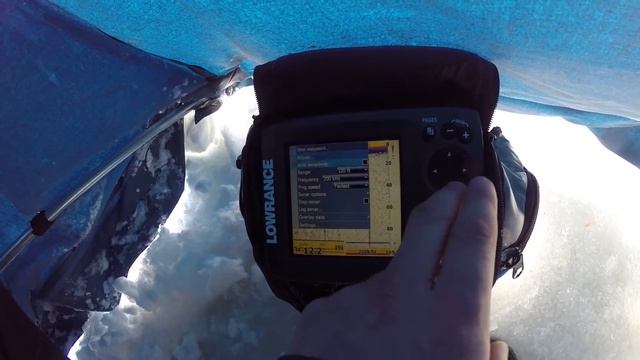 Lowrance Hook 5 Ice Fishing Settings - Deep Water Pt 1 смотреть онлайн