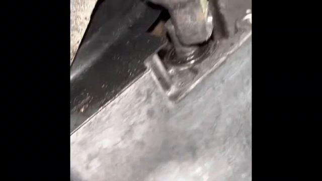 2004 Honda Civic. Automatic transmission shifter cable fix. No parts needed. Video # 2 смотреть онлайн