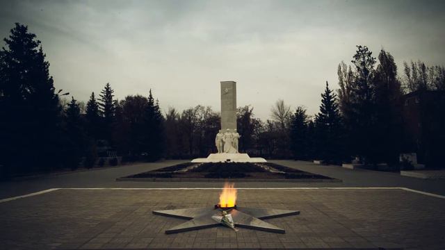 Timelapse - Вечный огонь (Каменск-Шахтинский) 08.11.2015 смотреть онлайн