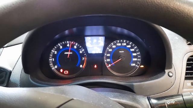 WRECKING 2015 HYUNDAI ACCENT 1.4L PETROL AUTO C32965 смотреть онлайн
