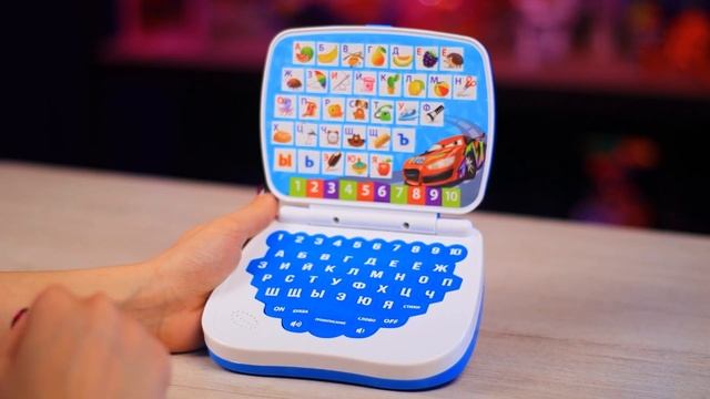 Обучающий компьютер Zabiaka «Гонщик №1» смотреть онлайн