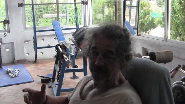 Charles ! Der Joker ! Einblicke in eine andere Welt hinter SpeedShopKenya смотреть онлайн