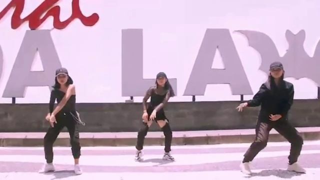 16 Shots X Hey Mama Dance Cover смотреть онлайн