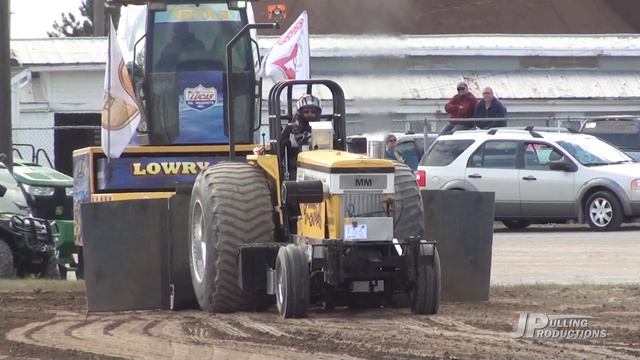 OSTPA 2015: Pro Stock tractors pulling at Kenton, OH смотреть онлайн