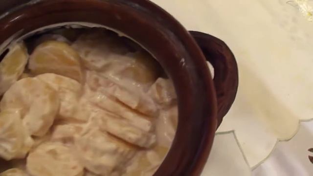 Картофель в молоке, запеченный в глиняной жаровне смотреть онлайн