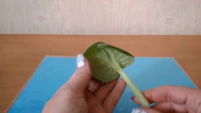 Необычный листик фиалки! смотреть онлайн