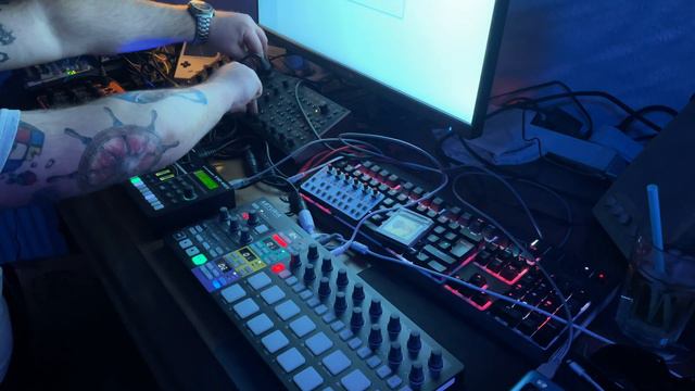 Hardware Jam 3 (with Lenin) смотреть онлайн