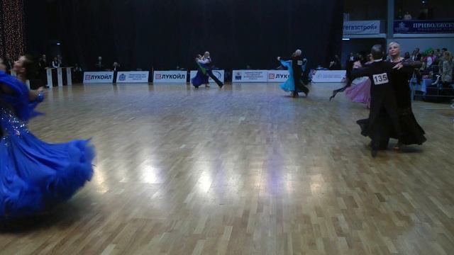 Танцевальный турнир "Танцевальная метелица -2019". Сеньоры. Стандарт.т смотреть онлайн