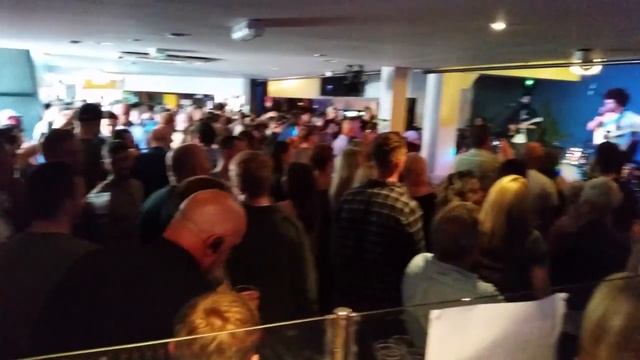Mixing Jeramiah Ferrari at ZOO BAR - Westfield Street Music Festival (4th June 2017) смотреть онлайн