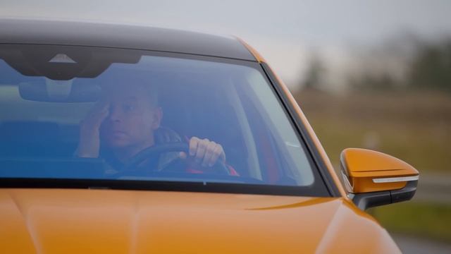 Skoda Enyaq Coupe iV - Czy to już jest auto premium? | Test OTOMOTO TV смотреть онлайн