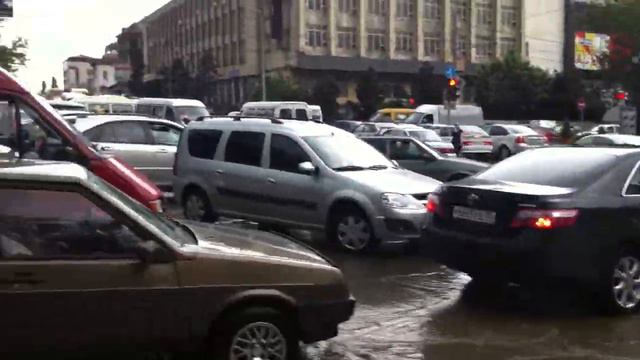Махачкала ливень 1705.2013. 5 смотреть онлайн