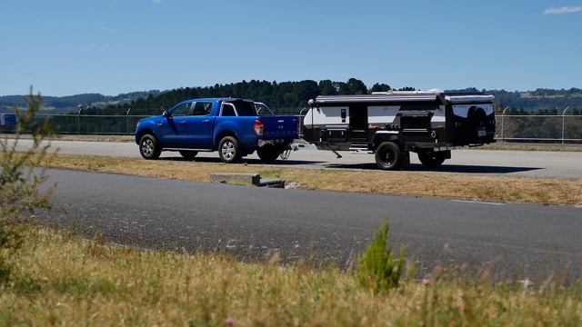 Ford Ranger Towing смотреть онлайн
