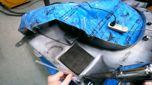 Качественный ремонт оторванных тонких пластиковых креплений на деталях автомобиля. смотреть онлайн