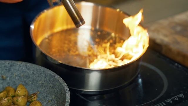 Готовит шеф! ТОП рецептов от Виктора Белея! Копченая скумбрия! смотреть онлайн