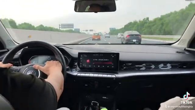 Cùng chill với MG5 2022 on Cao tốc - Mới смотреть онлайн