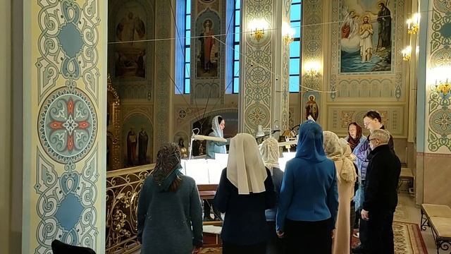 На "Господи воззвах" стихиры праздника, гл. 1-й, "Слава и ныне" гл. 6-й. Регент Екатерина Артюхова. смотреть онлайн
