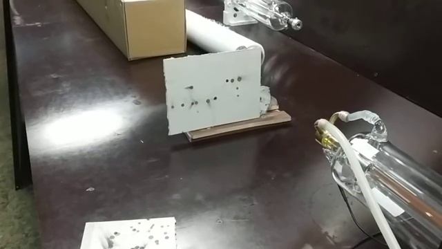 Лазерная трубка CO2 Yongli R3 (80-90 Ватт) смотреть онлайн