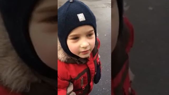 Мальчик знает что такое бюзгалтер смотреть онлайн