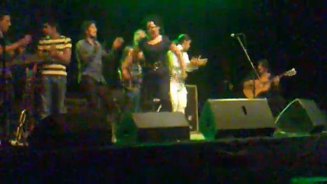 Fin de fiesta.Canelita,Lukita,La tana,La toni... Entrerrios// Badajoz 2011 смотреть онлайн