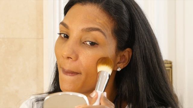 La Mer Radiant Skin Tint SPF 30 Wear and Test | Review | Swatches | Demo | Comparisons | GIVEAWAY!! смотреть онлайн