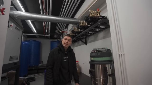 СТРОИМ АВТОМОЙКУ | АКТУАЛЬНО ЛИ ЭТО В 2023 ??? смотреть онлайн