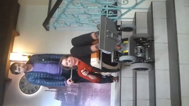 РОСЬ. Подъемник для инвалидов смотреть онлайн