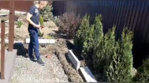 Установка поребрика и отмостка часть 2