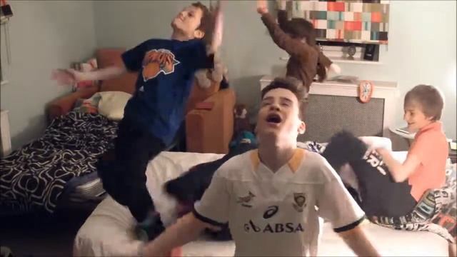 Harlem Shake Long Version! 5 Boys 1 Camera!