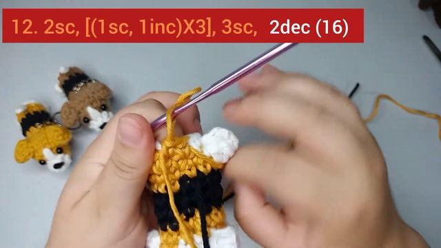 Beagle Dog Amigurumi Keychain