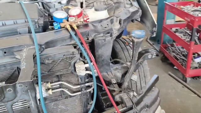 Mercedes Benz viano accident and starting problem and shape change 2023 model смотреть онлайн