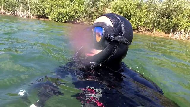 Опасная находка в озере с чистейшей водой смотреть онлайн