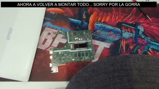 Desmontar / Disassembly ASUS F200M. Sustitución de Placa Base смотреть онлайн