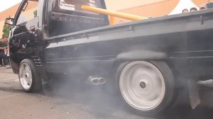 Amazing !!!! Mitsubishi SS Burn out