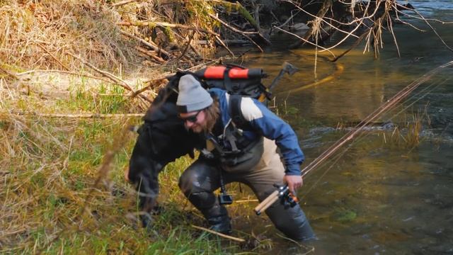 HIKING Small CREEK Searching For TROPHY TROUT With My DOG. (Trout Fishing Tips & Tricks) смотреть онлайн