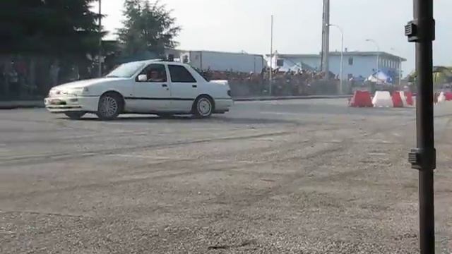 auto tuning show vicenza 2013 drift ford sierra cosworth смотреть онлайн