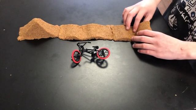 BMX bike tricks dirt jump toy | Flick Trix - Basic Street Tricks | Flick Trix - Advanced Dirt Trick смотреть онлайн