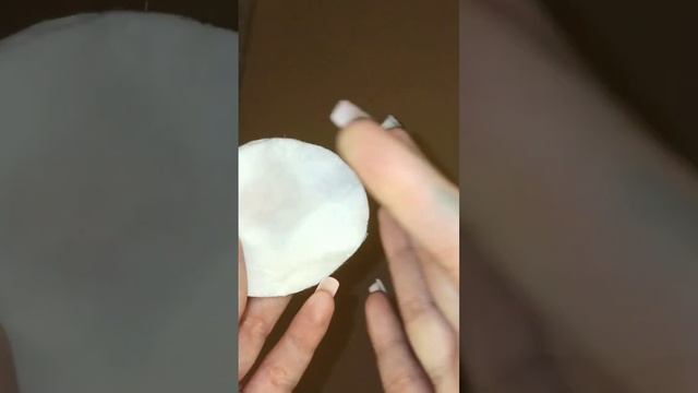Как ЛЕГКО ОТМЫТЬ ЗЕЛЕНКУ с кожи #лайфхаки #полезныесоветы #зеленка смотреть онлайн