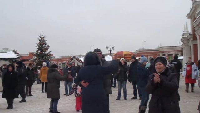 Елена Козлова Червона рута и Песенка о медведях Рождественская ярмарка в Царицино 8 1 2016 г смотреть онлайн