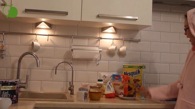 Обороты There is / There are - I am a teacher смотреть онлайн