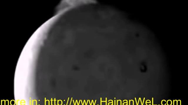 Volcanic eruption in 321 kilometer altitude Jupiter Ganymede вулкан на спутнике Юпитера Ганимеде смотреть онлайн