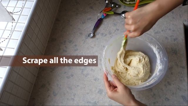 Delicious | Fluffy | Moist | Vanilla Cupcakes смотреть онлайн