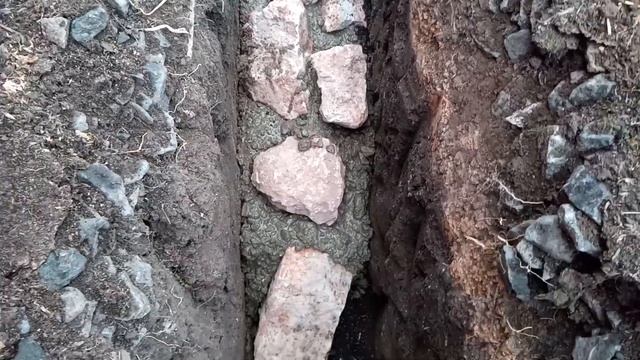 Ленточный фундамент с бутовым камнем смотреть онлайн