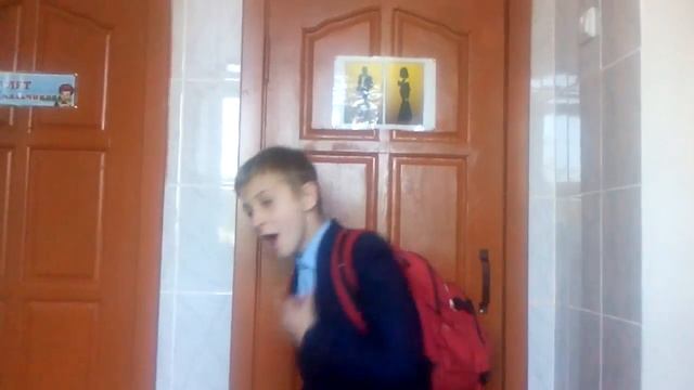 Танцер от бога!) "Школьные будни" смотреть онлайн